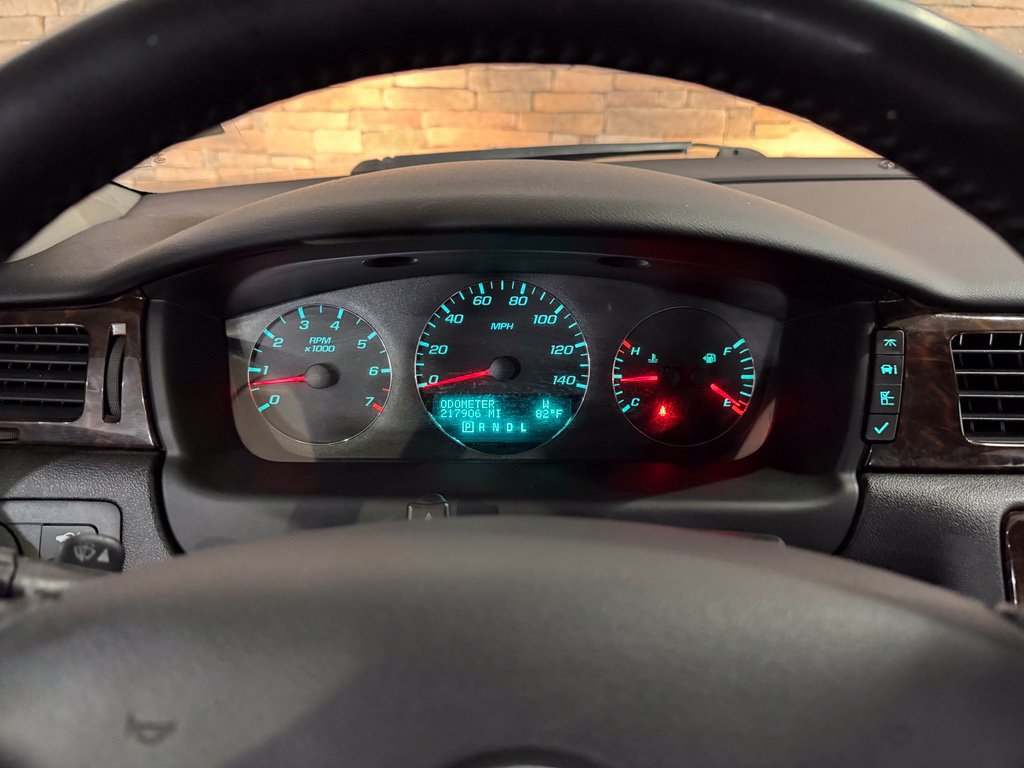Used 2012 Chevrolet Impala LT FWD image 17