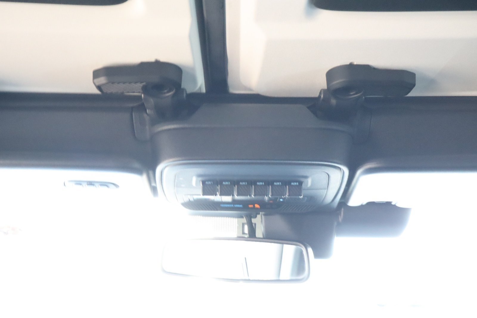Used 2025 Ford Bronco Raptor AWD/4WD image 33