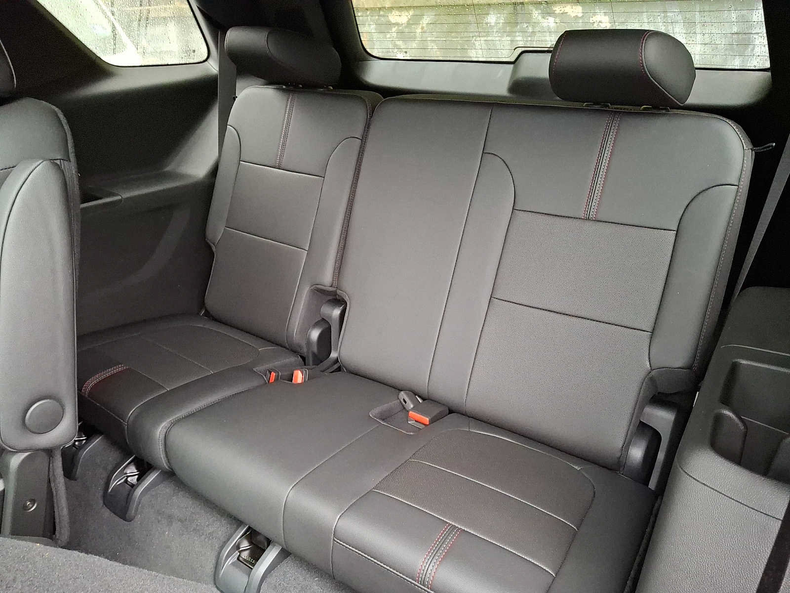 Used 2023 Chevrolet Traverse RS AWD/4WD image 9