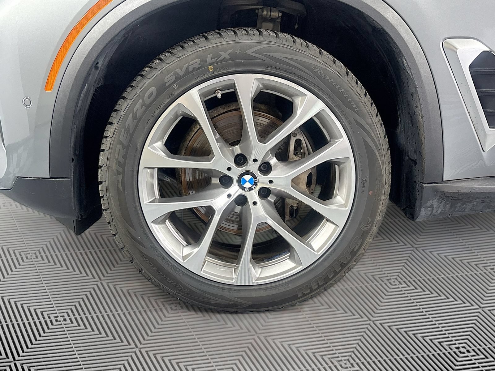 Used 2024 BMW X5 sDrive40i RWD image 33