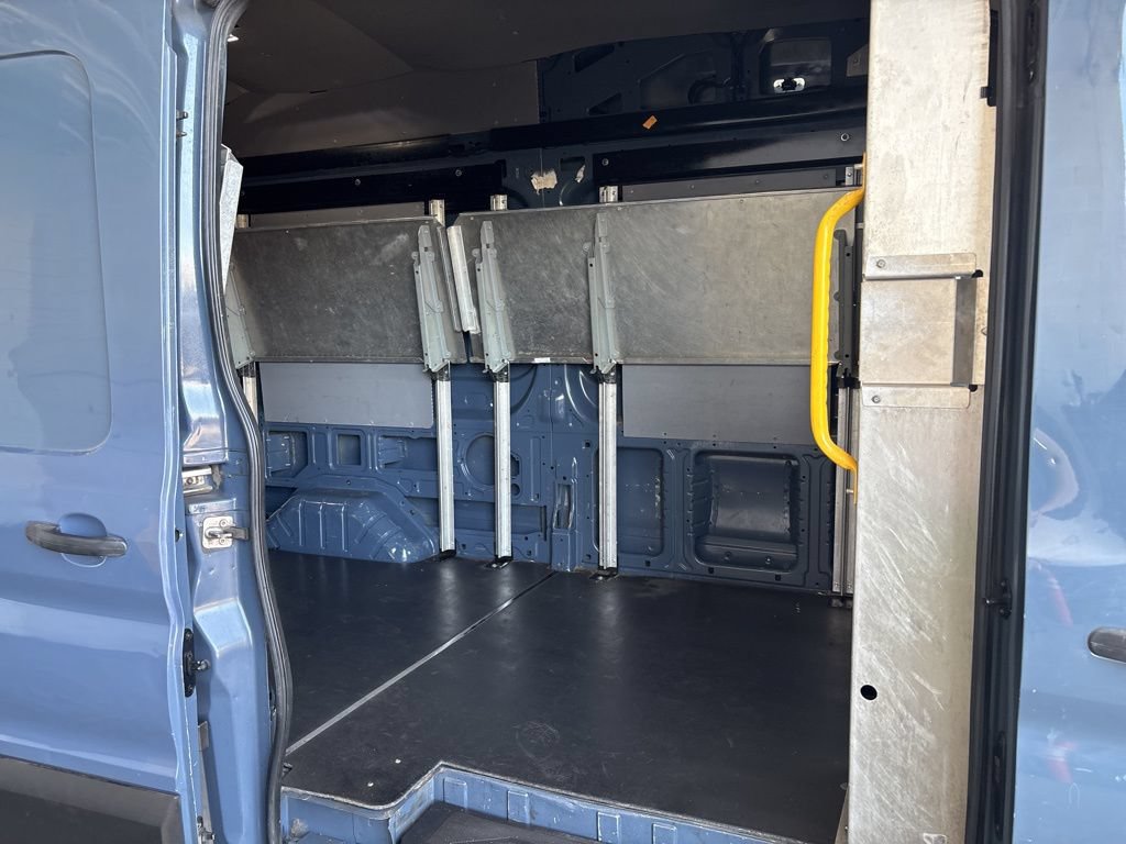 Used 2019 Ford Transit 250 148 High Roof Extended RWD image 15