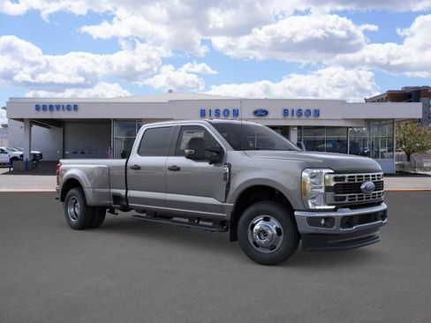 New 2026 Ford F350 XLT w/ 360-Degree Camera Package AWD/4WD image 7