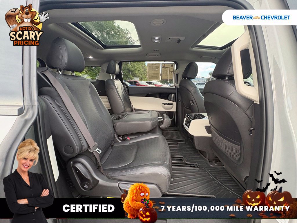 Used 2024 Kia Carnival SX Prestige FWD image 30