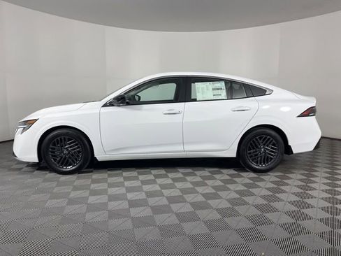 New 2026 Nissan Sentra SV w/ SV Convenience Package image 6