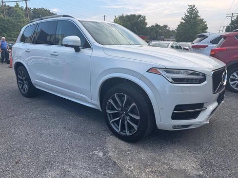 Used 2019 Volvo XC90 T6 Momentum w/ Advanced Package image 4