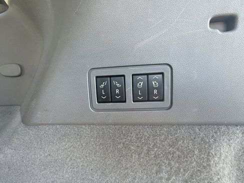 Used 2020 Cadillac XT6 Premium Luxury FWD image 15