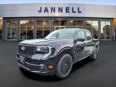 New 2025 Ford Maverick Lobo image 1