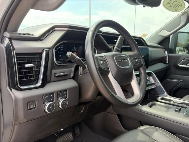 Used 2024 GMC Sierra 2500 Denali w/ Denali Reserve Package AWD/4WD image 19