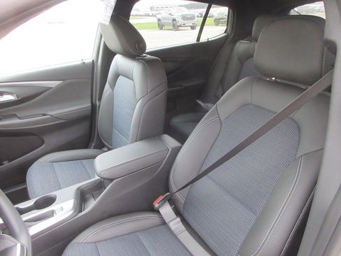 New 2026 Buick Envista Preferred image 12