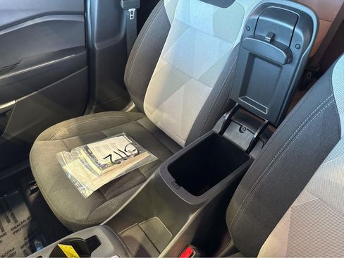 Used 2024 Chevrolet Trax RS FWD image 25