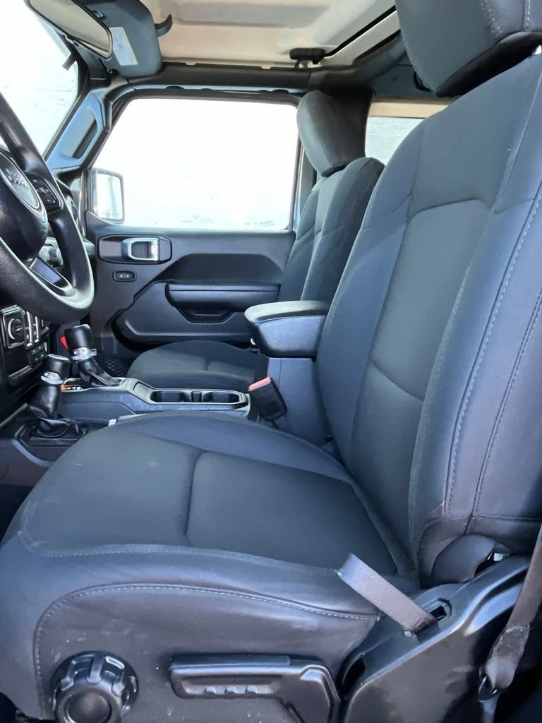 Certified 2022 Jeep Wrangler Sport AWD/4WD image 10