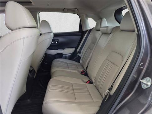 Used 2024 Honda HR-V EX-L image 17