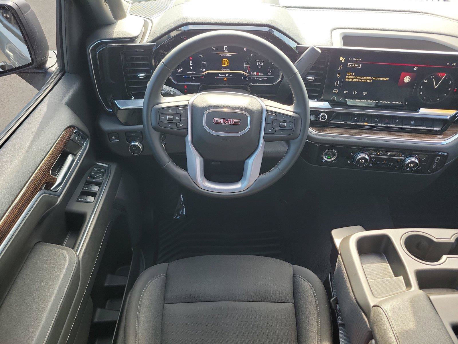 Used 2024 GMC Sierra 1500 Elevation AWD/4WD image 10