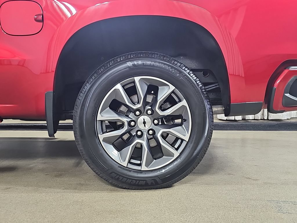Certified 2022 Chevrolet Silverado 1500 RST w/ RST All Star Premium Package AWD/4WD image 38