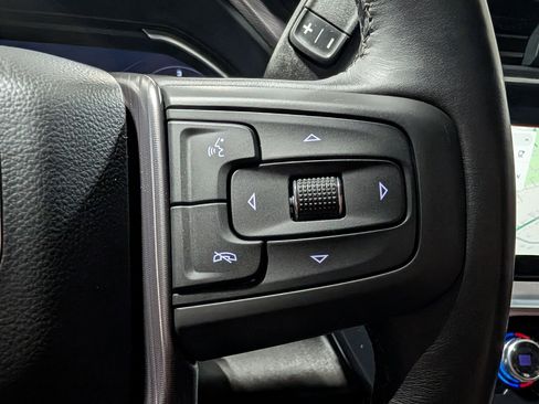 Used 2024 GMC Sierra 2500 Denali Ultimate AWD/4WD image 18
