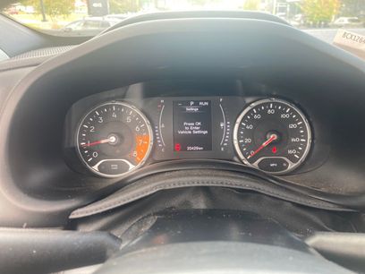 Used 2018 Jeep Renegade Latitude w/ Popular Equipment Group