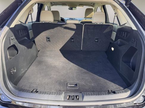 Used 2020 Ford Edge SEL image 26