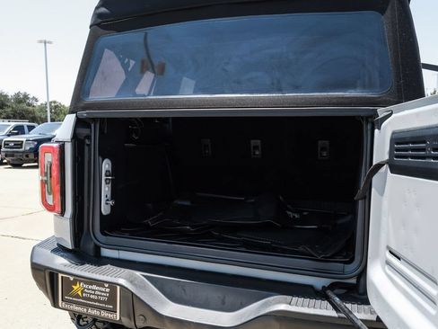Used 2023 Ford Bronco Badlands AWD/4WD image 61