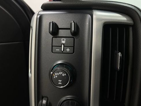 Used 2018 GMC Sierra 1500 SLT w/ SLT Premium Package image 29