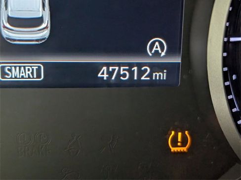 Used 2023 Hyundai Santa Fe SEL image 18