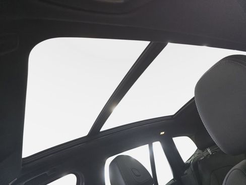 Certified 2024 BMW X3 sDrive30i w/ Convenience Package w/ZPA image 22