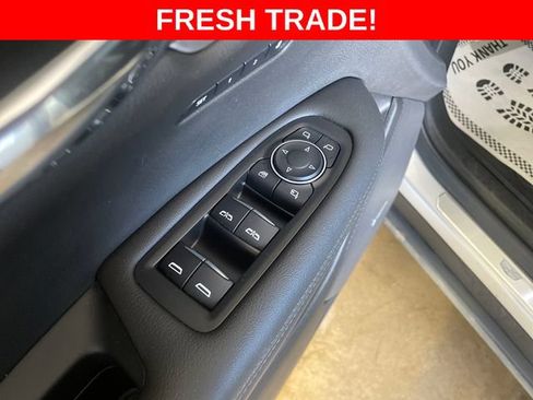Used 2020 Cadillac XT6 Premium Luxury AWD/4WD image 12
