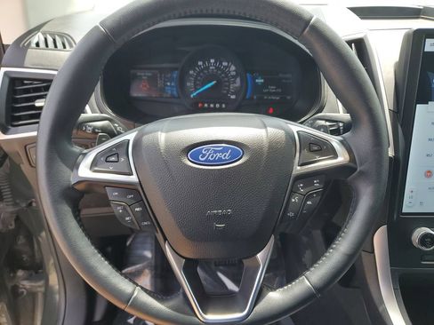 Certified 2024 Ford Edge SEL w/ Convenience Package AWD/4WD image 19
