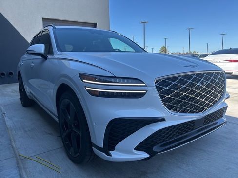 New 2026 Genesis GV70 2.5T Sport Prestige AWD/4WD image 3