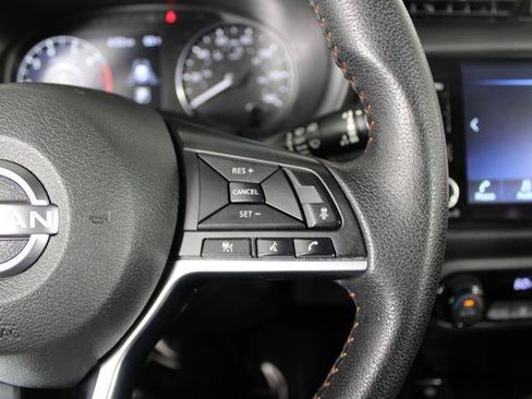 Certified 2024 Nissan Kicks SR FWD image 25