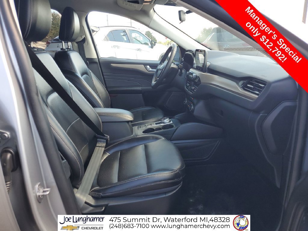 Used 2022 Ford Escape SEL FWD image 27