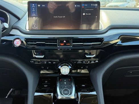 Used 2026 Acura MDX SH-AWD w/ Technology Package image 10