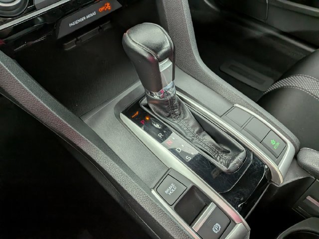 Used 2021 Honda Civic Sport image 17