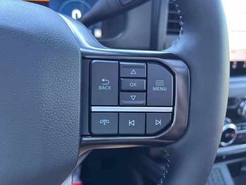 New 2026 Ford F250 Platinum image 17