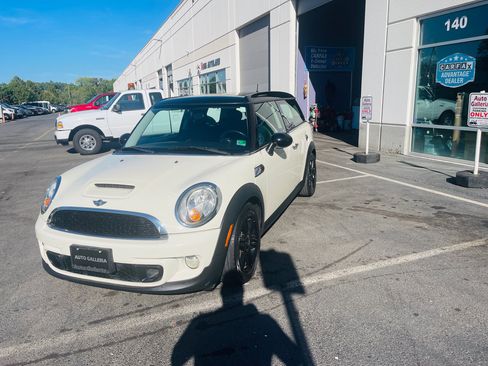 Used 2012 MINI Cooper Clubman S image 3
