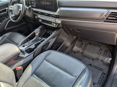 Used 2025 Kia Telluride S FWD image 35
