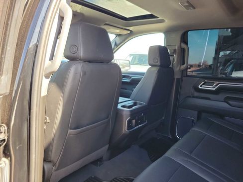 Used 2024 Chevrolet Silverado 1500 LTZ w/ LTZ Premium Package image 12