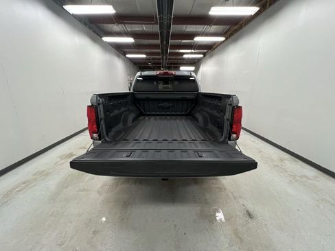 Certified 2025 Chevrolet Colorado ZR2 w/ Technology Package image 26