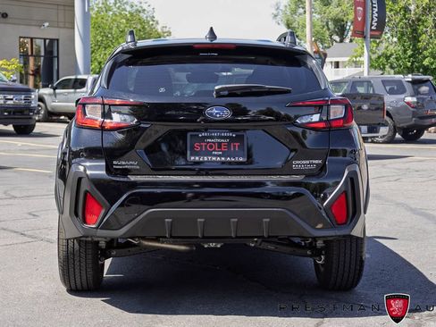 Used 2025 Subaru Crosstrek 2.5i Premium AWD/4WD image 15
