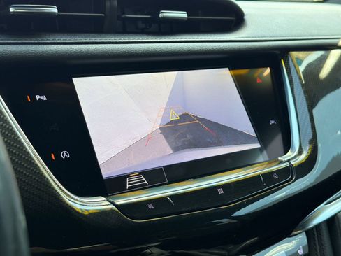 Used 2020 Cadillac XT6 Sport AWD/4WD image 19