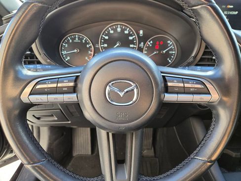 Used 2022 MAZDA MAZDA3 s image 10