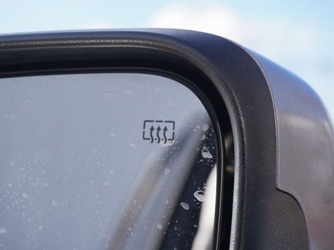 Used 2015 Jeep Grand Cherokee Altitude image 38