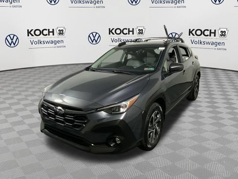 Used 2024 Subaru Crosstrek 2.0i Premium AWD/4WD image 3