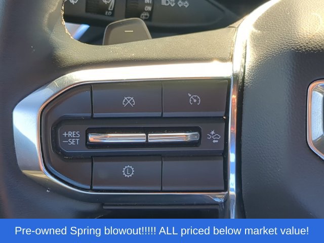 Used 2025 GMC Yukon Denali AWD/4WD image 26