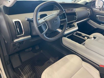 New 2026 Ford Expedition Platinum w/ Platinum Ultimate Package