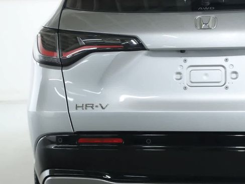 Used 2024 Honda HR-V EX-L image 44