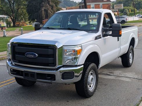 Used 2016 Ford F250 XL w/ XL Appearance Package AWD/4WD image 10
