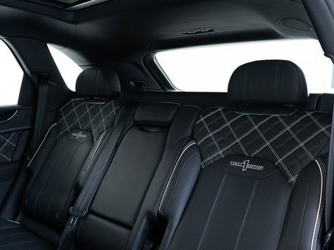 Certified 2021 Bentley Bentayga image 25