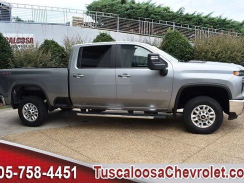 Certified 2025 Chevrolet Silverado 2500 LT w/ Convenience Package AWD/4WD image 11