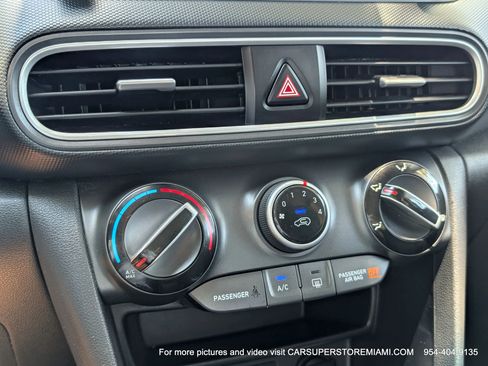 Used 2020 Hyundai Kona SE image 52