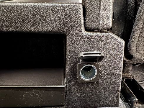 Used 2019 Chevrolet Silverado 1500 LT w/ All Star Edition image 16